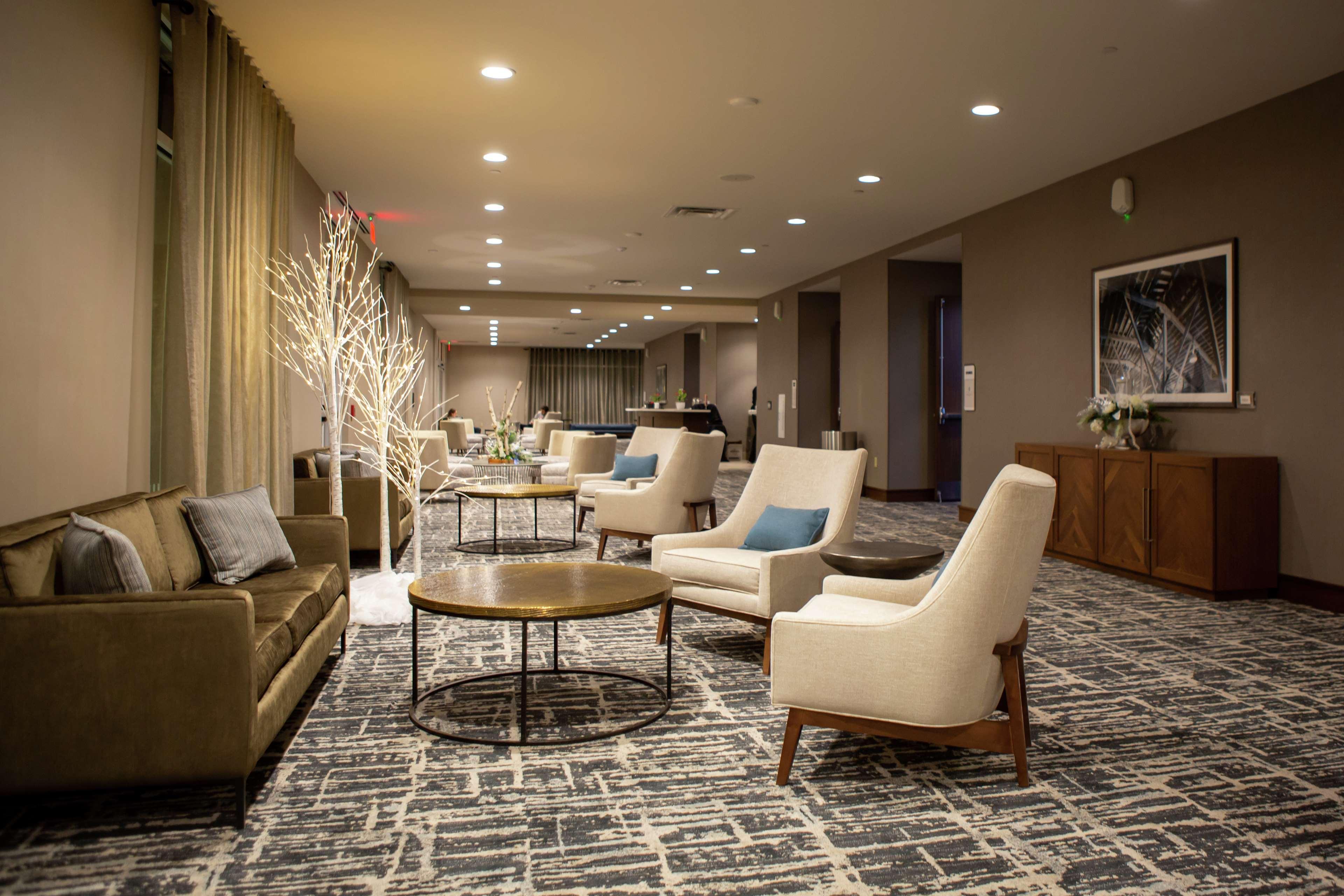 Hilton Garden Inn Cedar Falls Conference Center מראה חיצוני תמונה