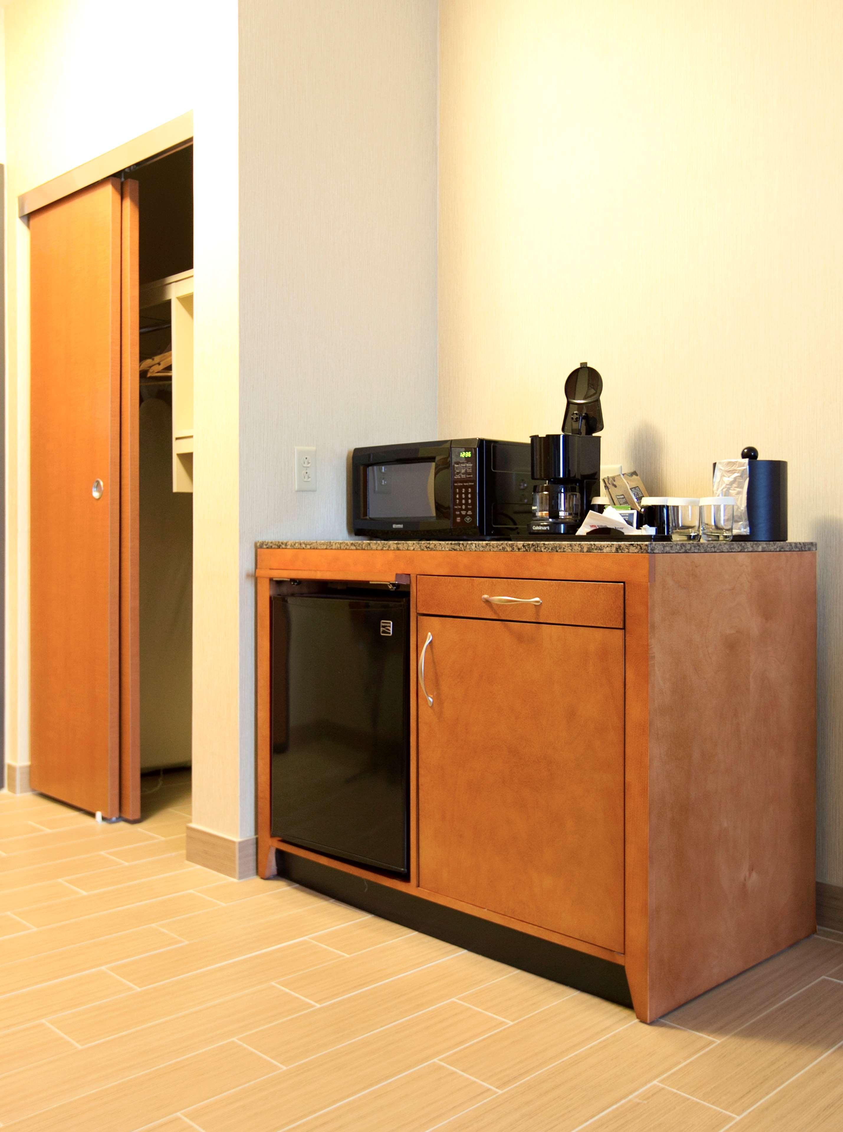 Hilton Garden Inn Cedar Falls Conference Center מראה חיצוני תמונה