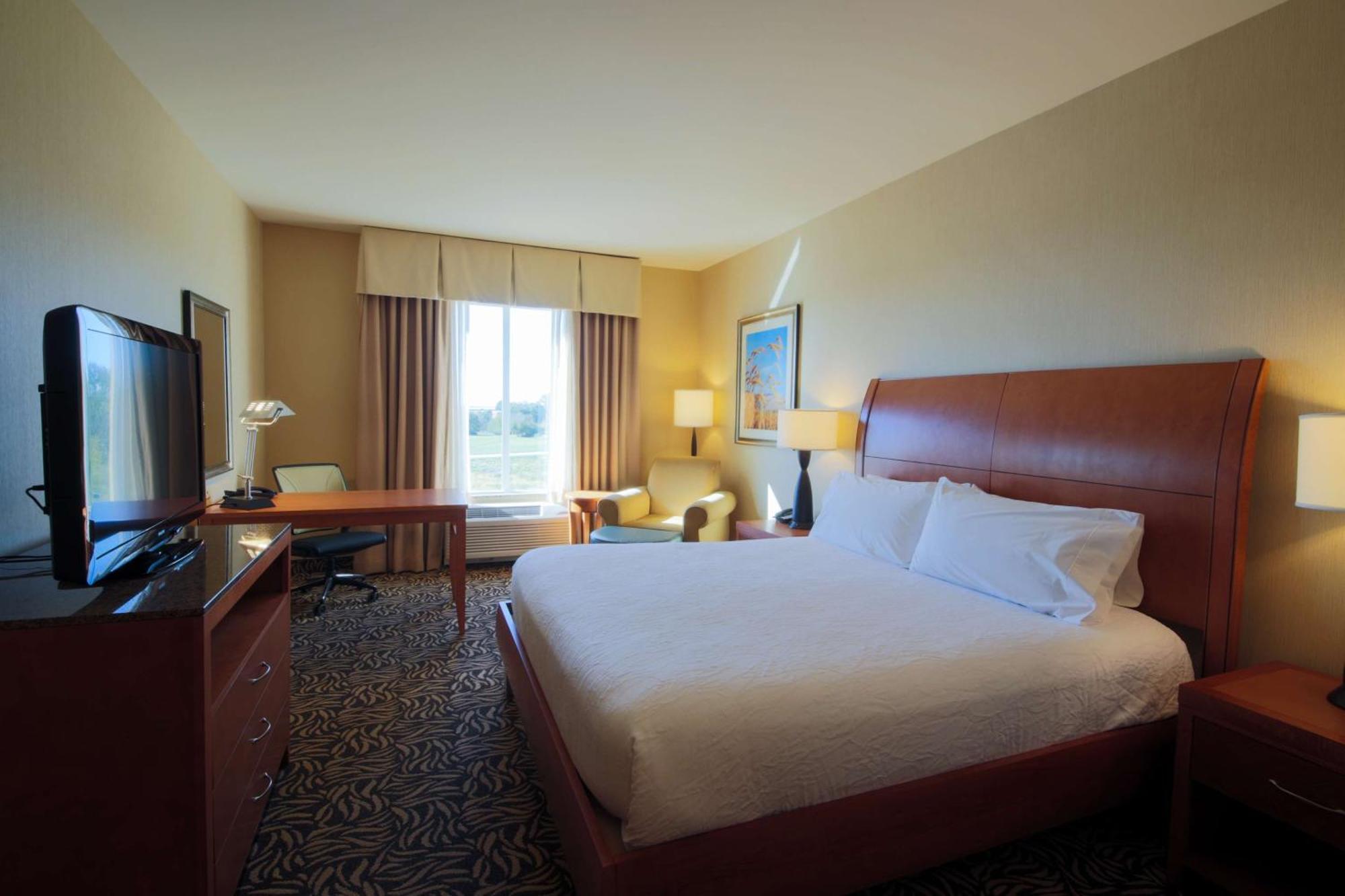 Hilton Garden Inn Cedar Falls Conference Center מראה חיצוני תמונה